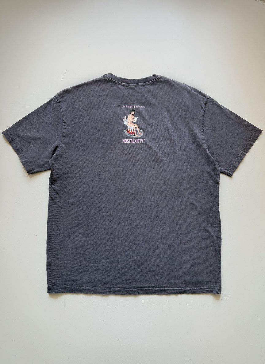 Camiseta oversize TRAPPED in NOSTALGIA - NOSTALXIETY x Scorpion Dagger