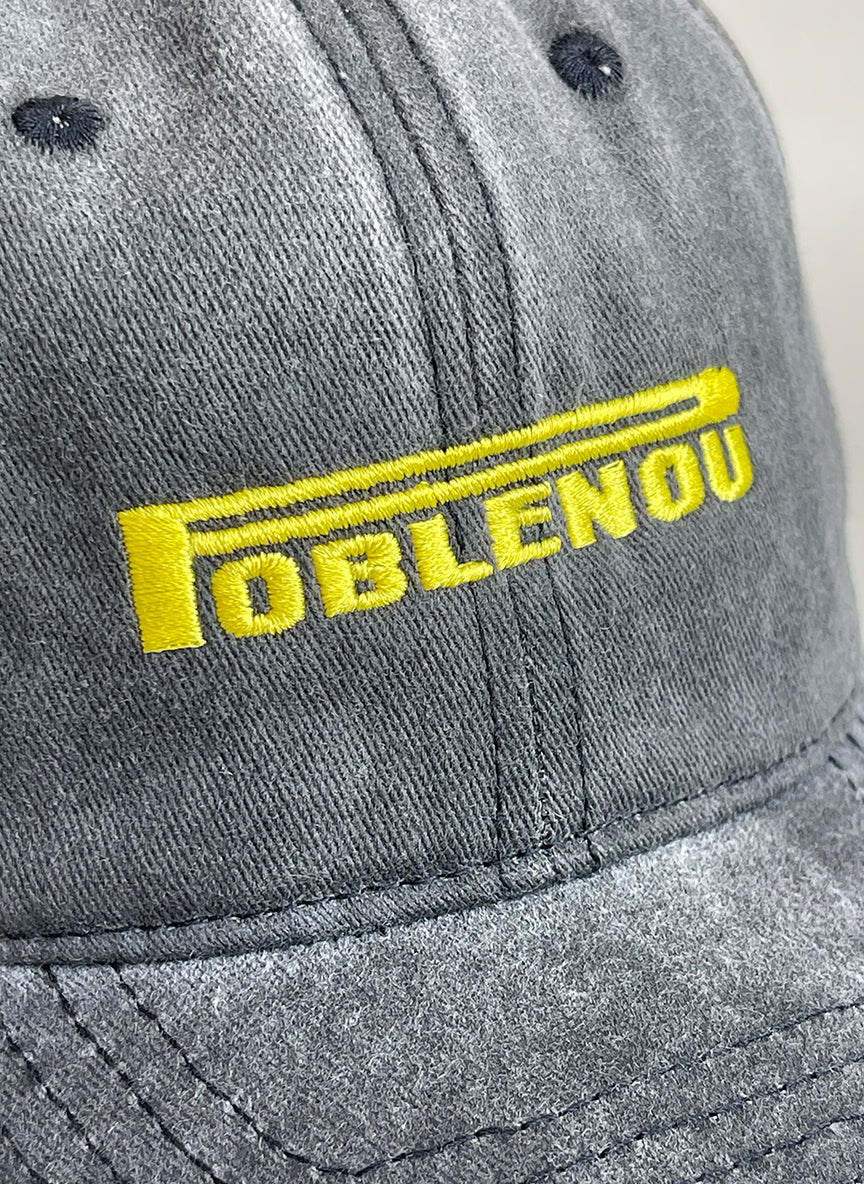 NouHood - Poblenou Archive Gorra - Antracita / Yellow