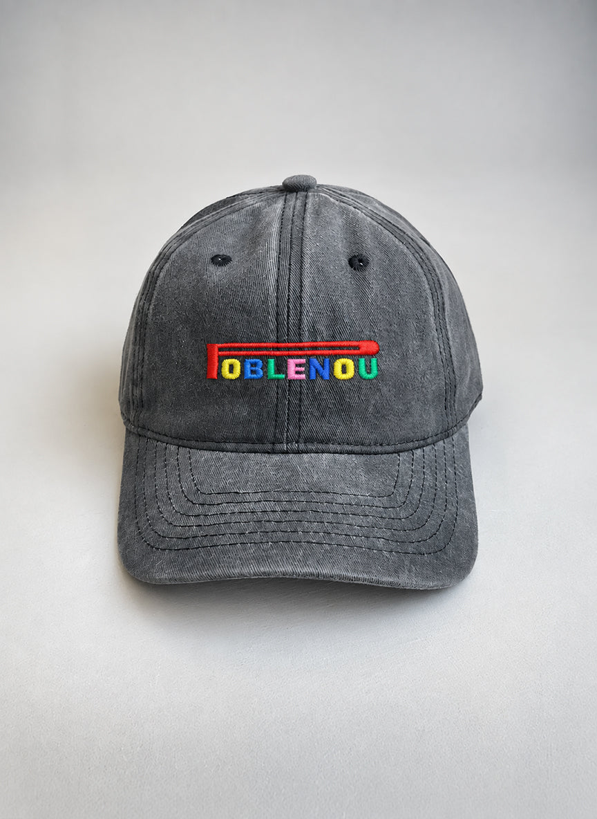 NouHood - Fem Barri Poblenou Gorra - Antracita / Multicolor