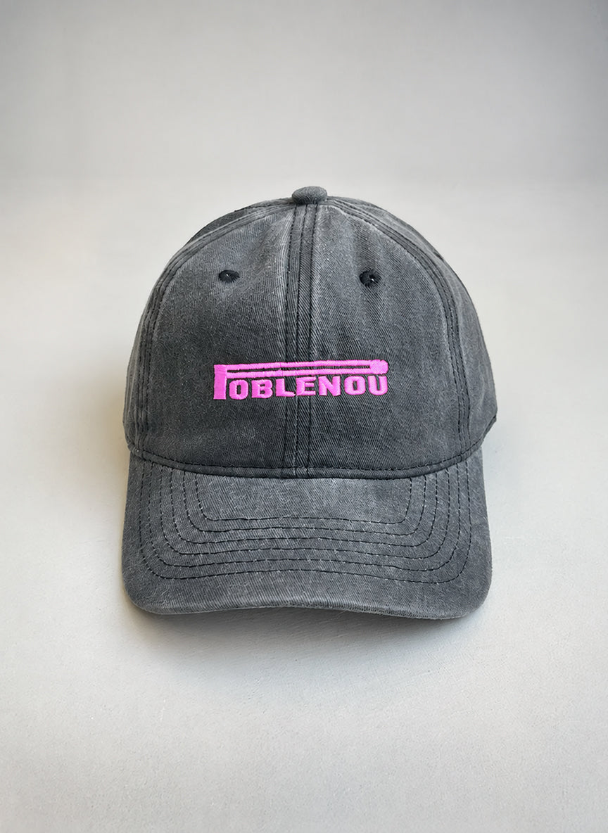 NouHood - Fem Barri Poblenou Gorra - Antracita / Pink