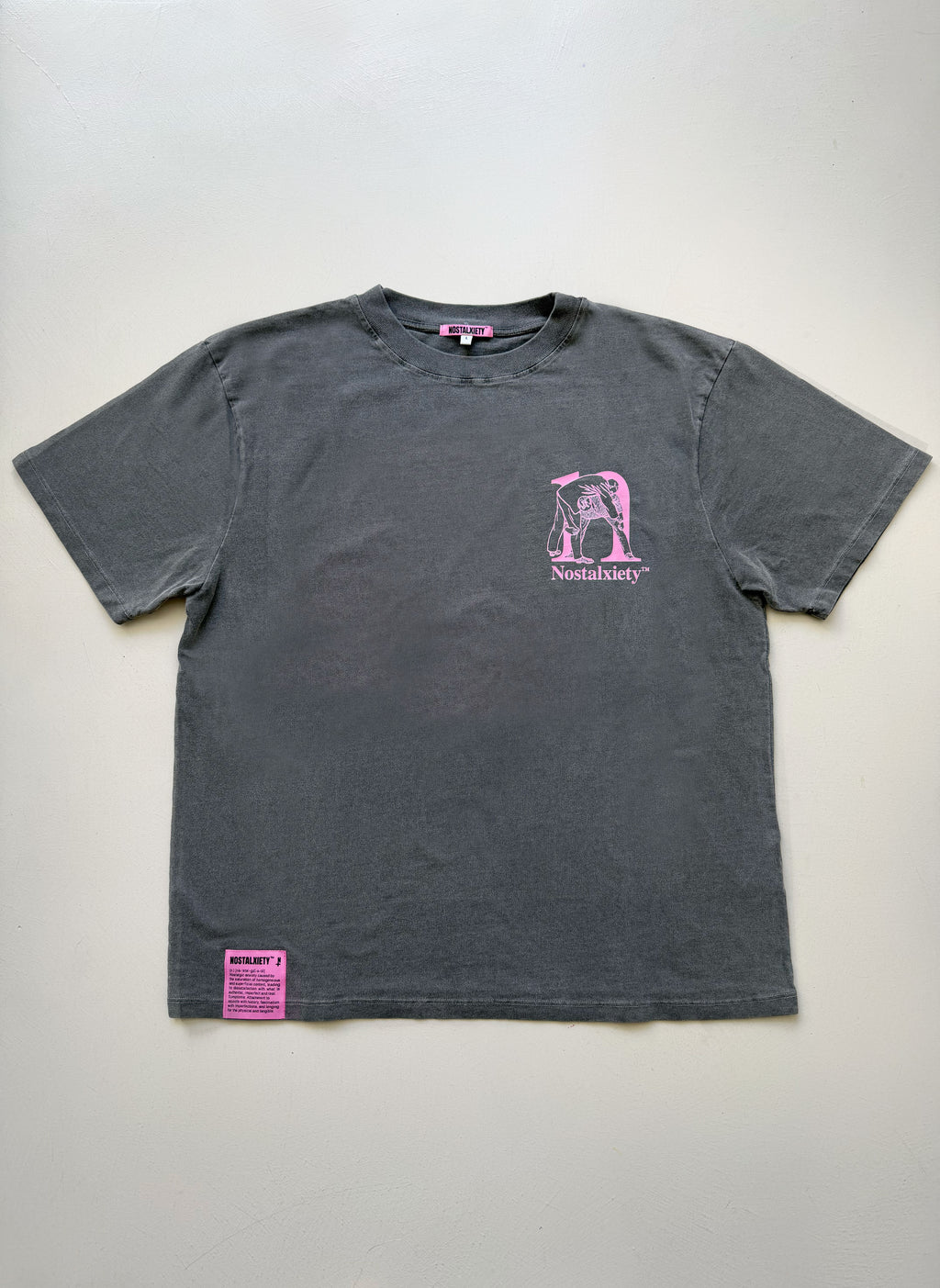 Camiseta - How To Assist A Person - Anthracite Faded