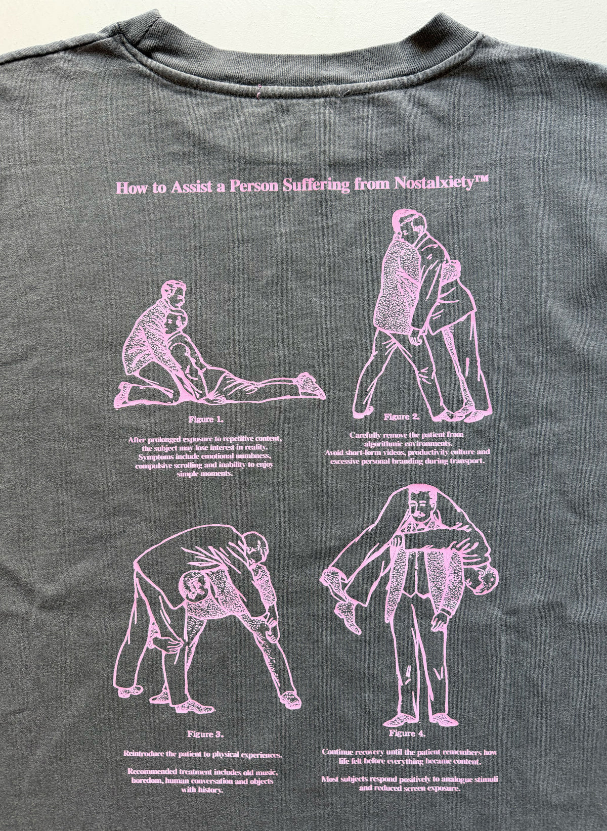 Camiseta - How To Assist A Person - Anthracite Faded