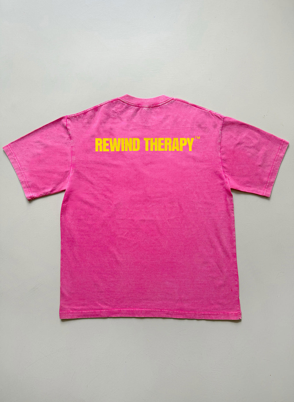 Camiseta REWIND THERAPY - Pink Acid