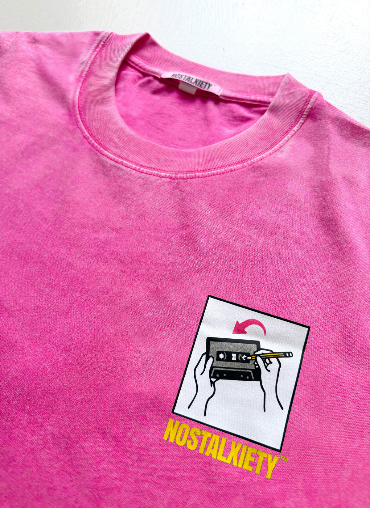 Camiseta REWIND THERAPY - Pink Acid