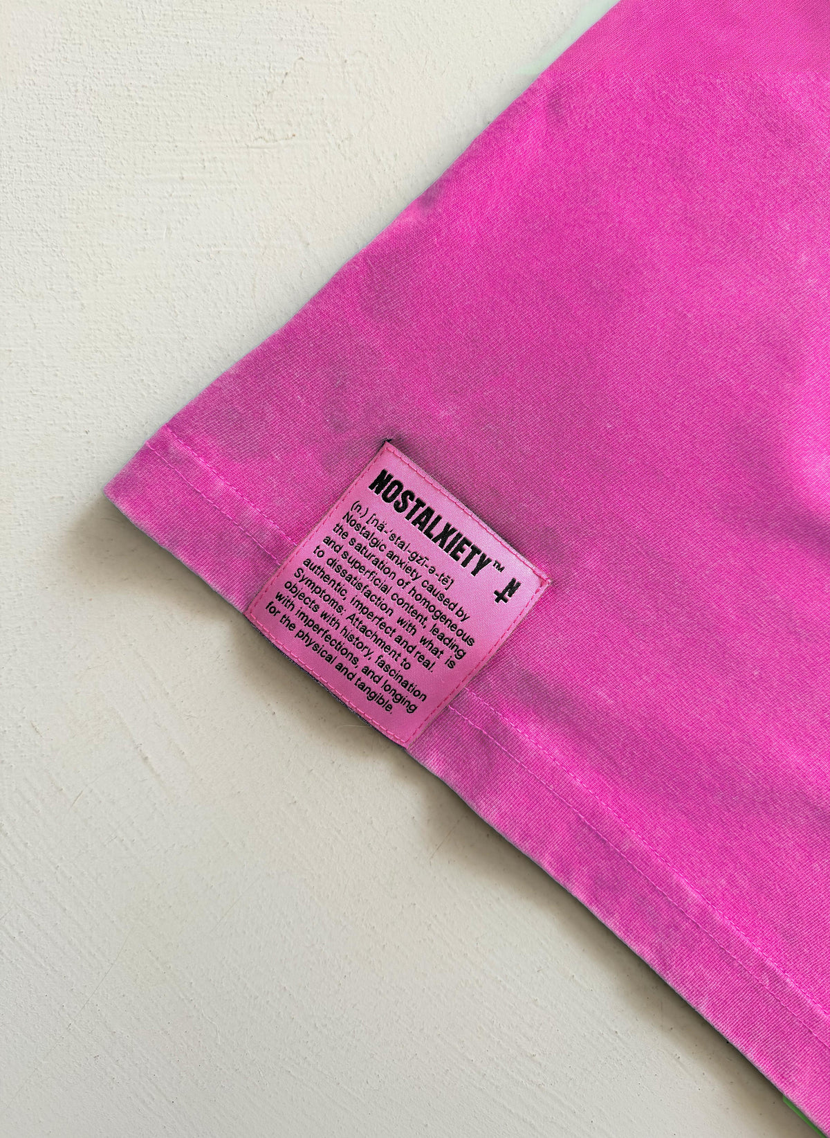 Camiseta REWIND THERAPY - Pink Acid