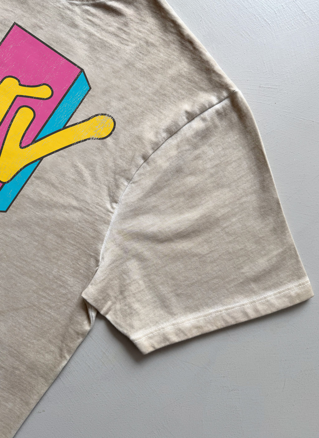 FOREVER YOUNG T-Shirt - Nostalxiety TV - Sand