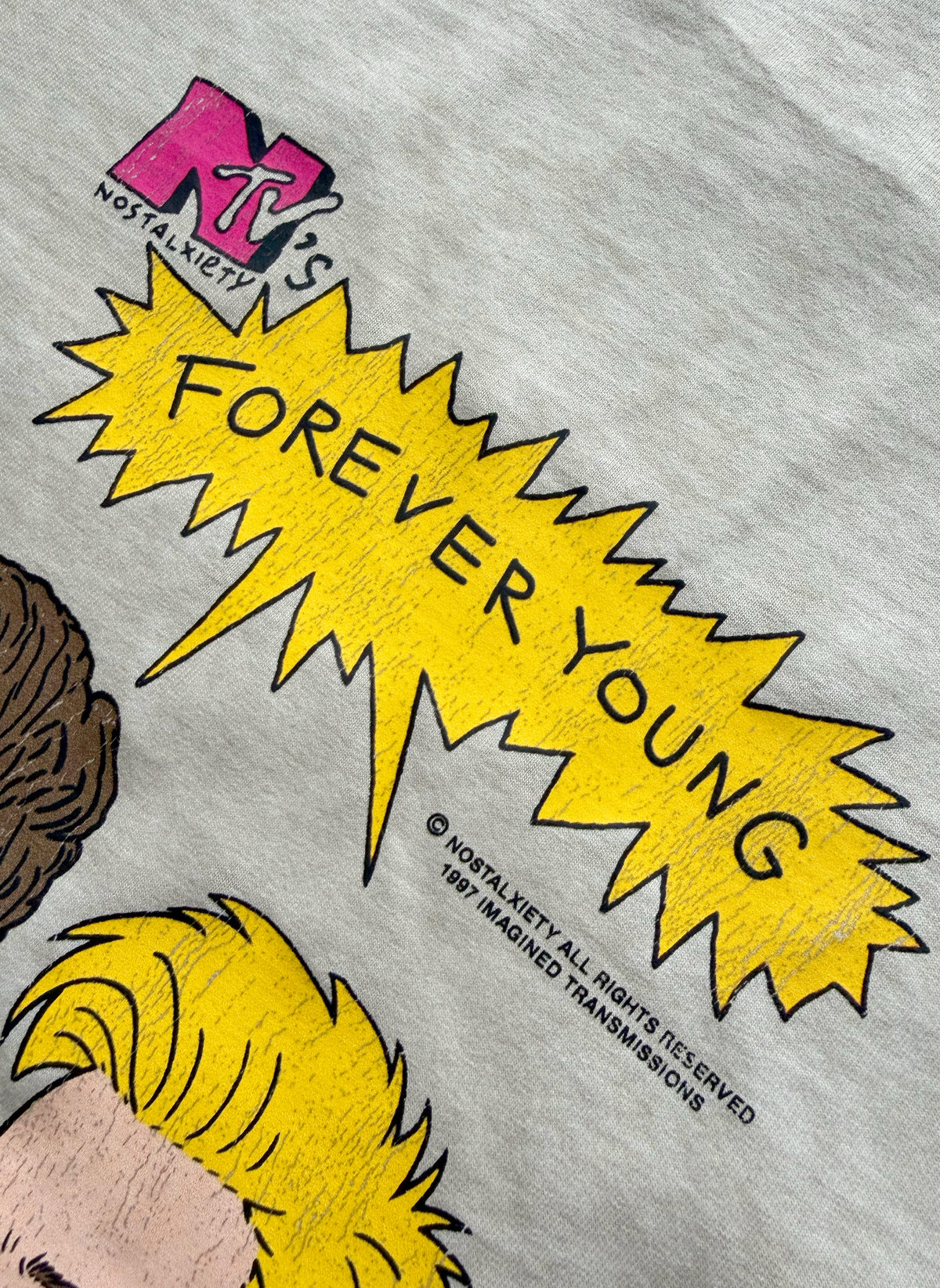 Camiseta FOREVER YOUNG - Bradvis & Butt-Reeves - Off White Front